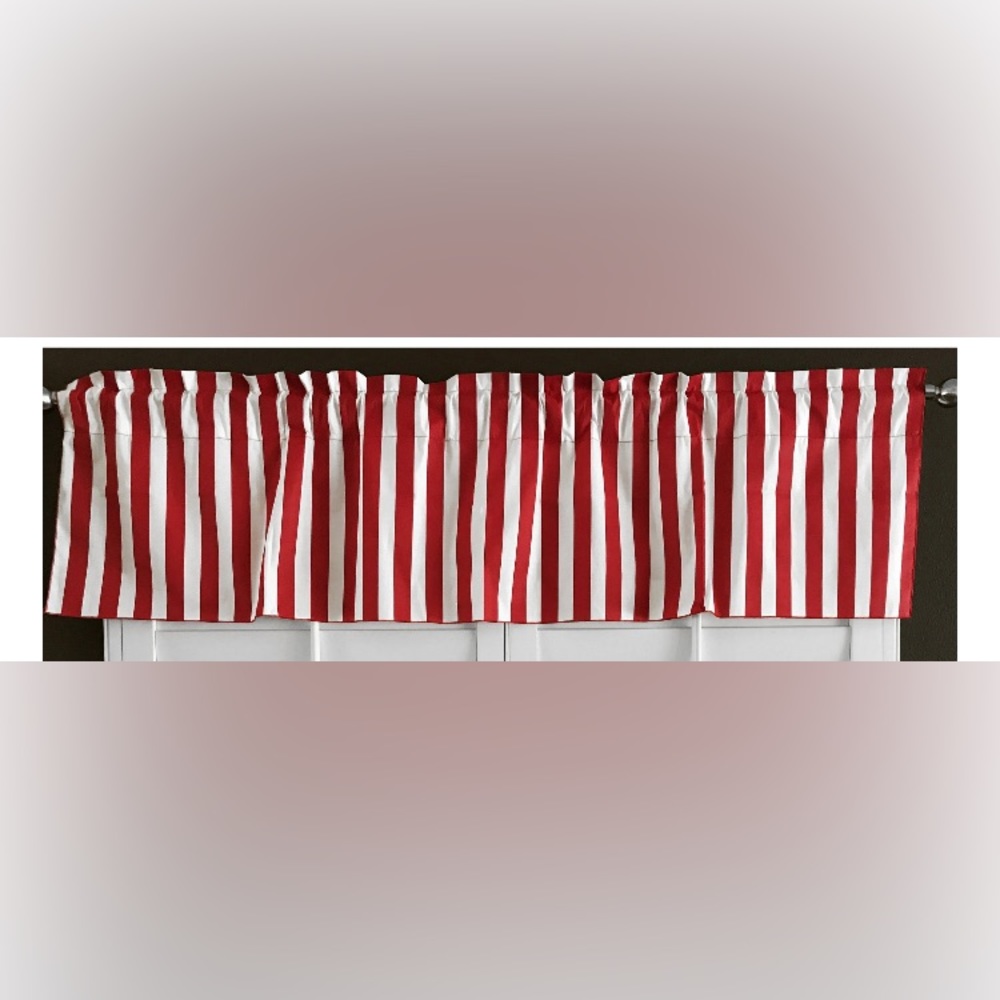 Cotton stripe window valance.